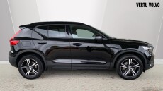 Volvo Xc40 2.0 B4P R DESIGN 5dr Auto Petrol Estate